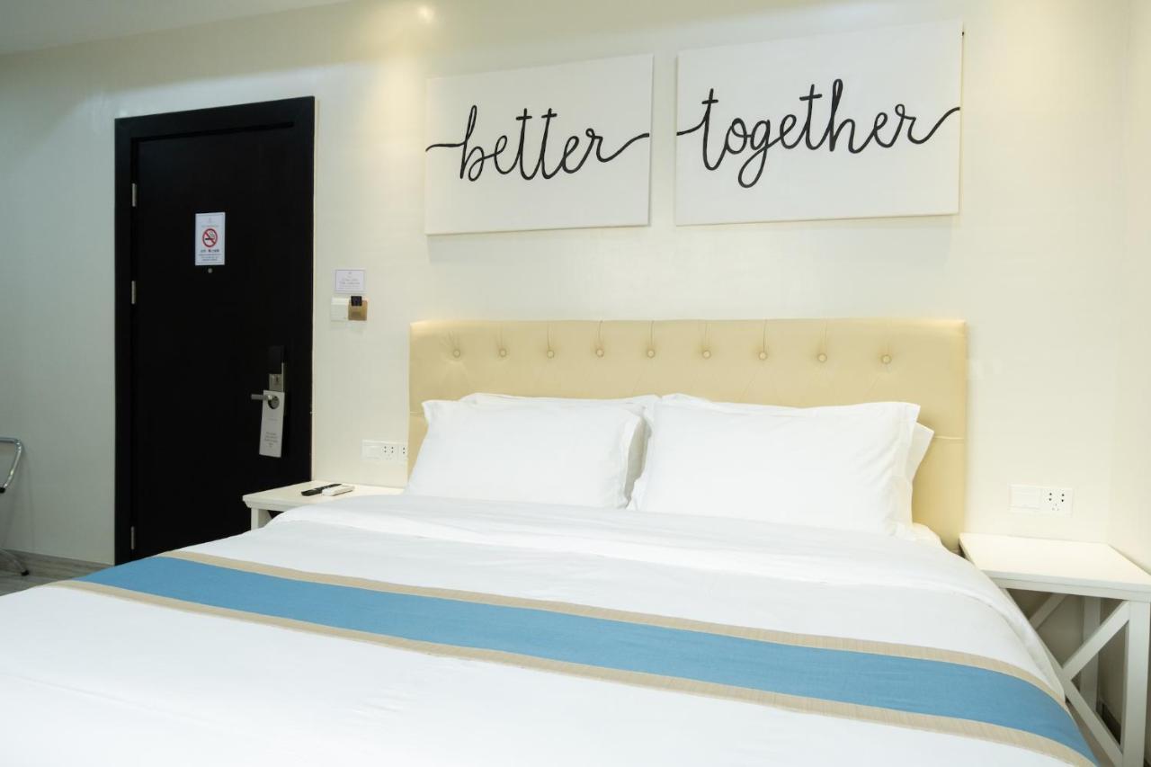 Davao City Hampton Suites מראה חיצוני תמונה