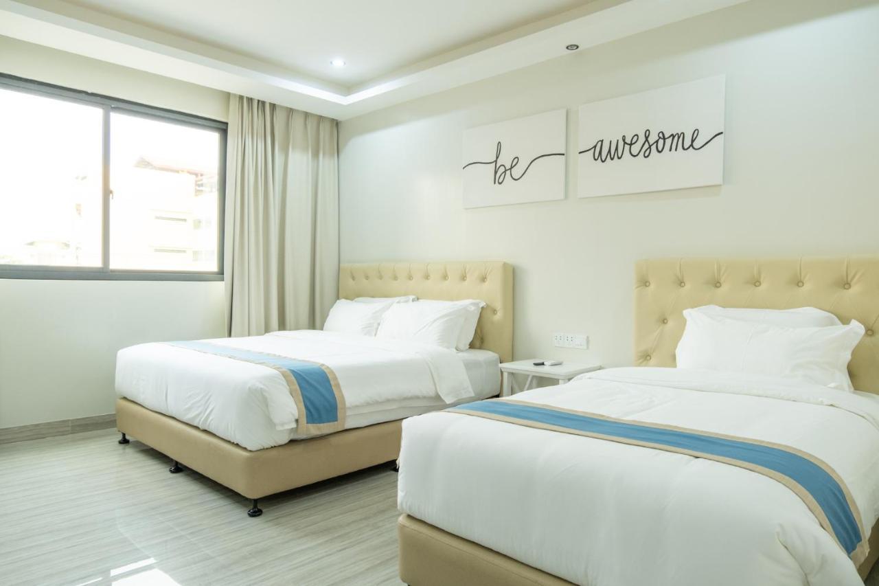 Davao City Hampton Suites מראה חיצוני תמונה